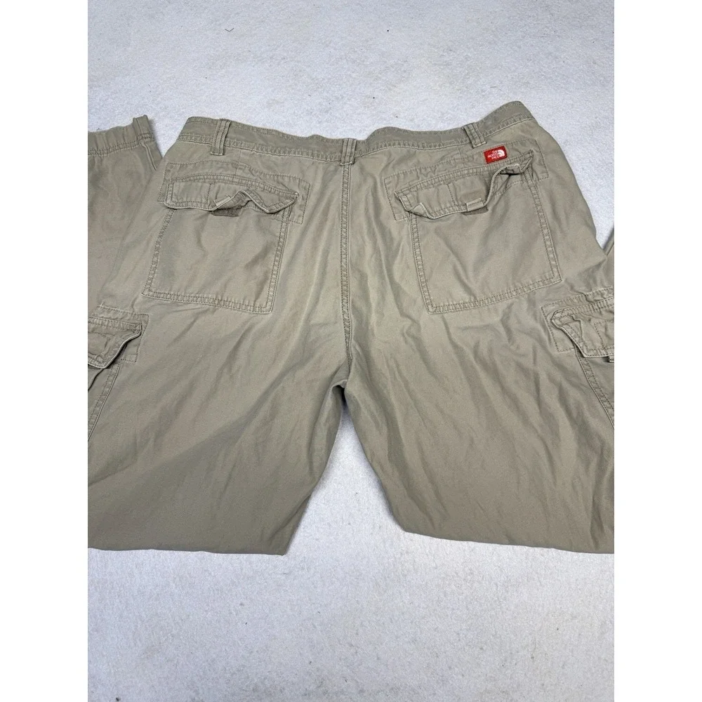 The North‎ Face Men's Tan Cargo Hiking Pants Size 40 Long 100% Cotton